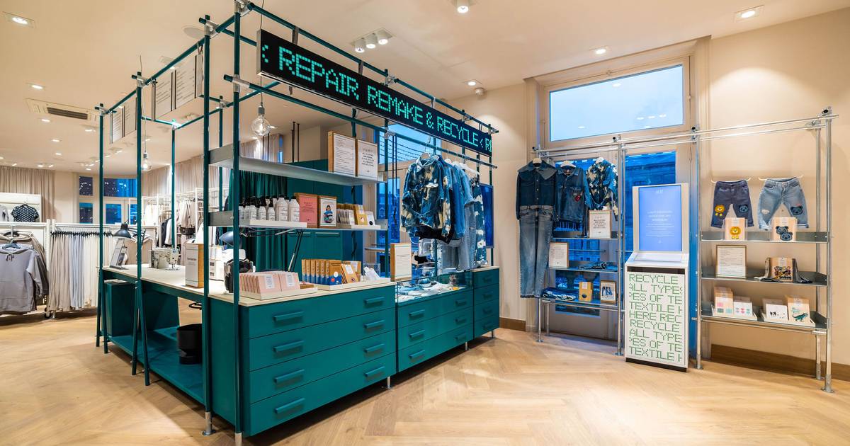 FashionUnited NL tweet media