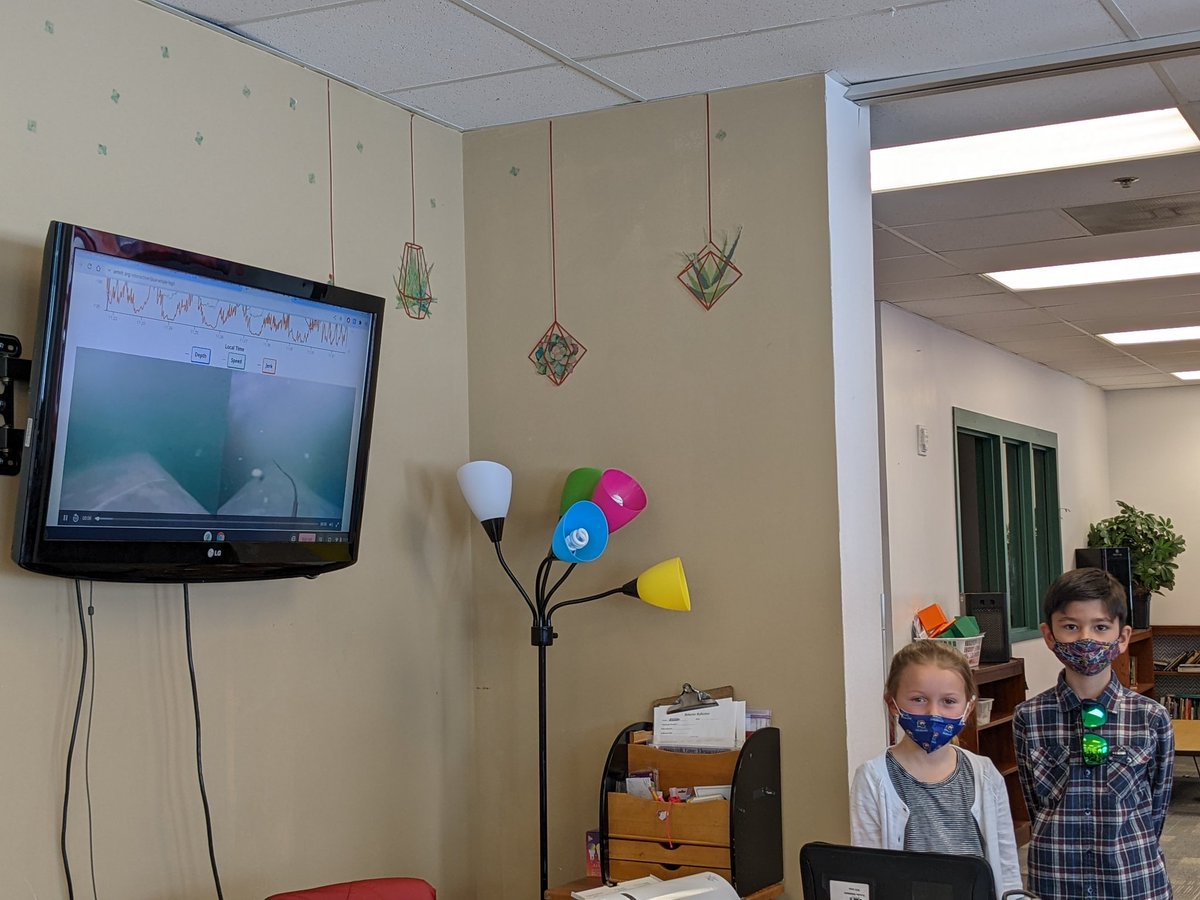 TwinterSSD's tweet image. Amazing research and presentation by these two rock stars!! @SCE4th @CrysLaneMiller  #scoveel