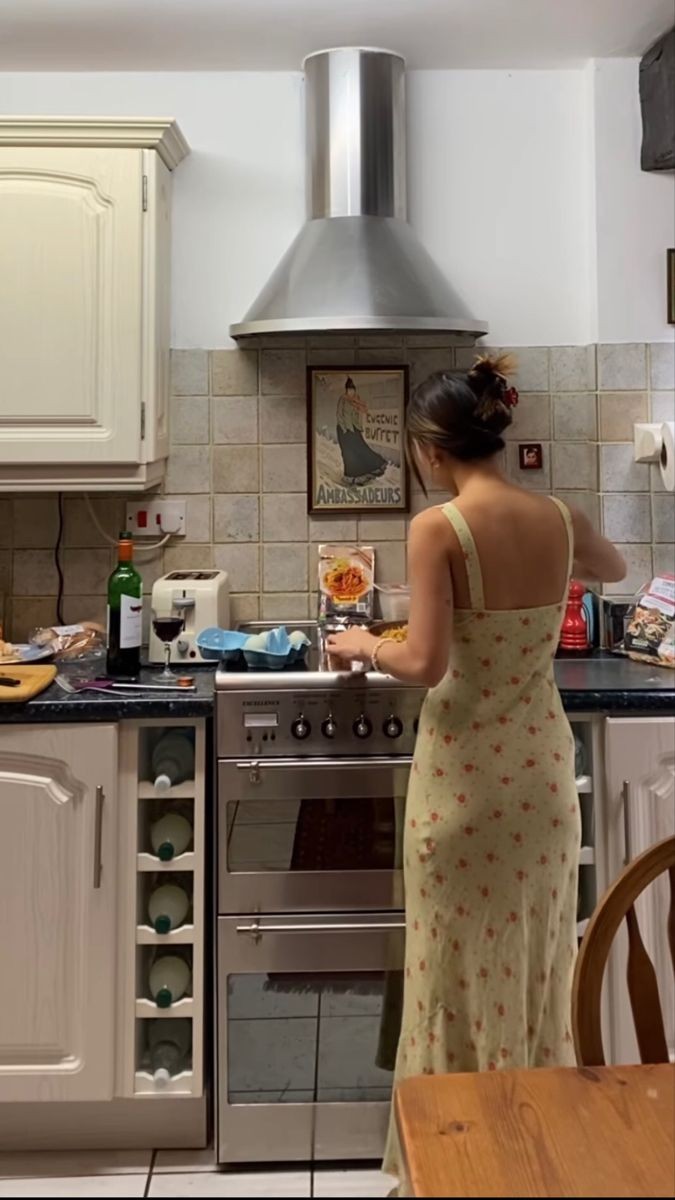shewearprada's tweet photo. Pasta nights 🌨🍝🕯🍷 https://t.co/kL55crtwBe