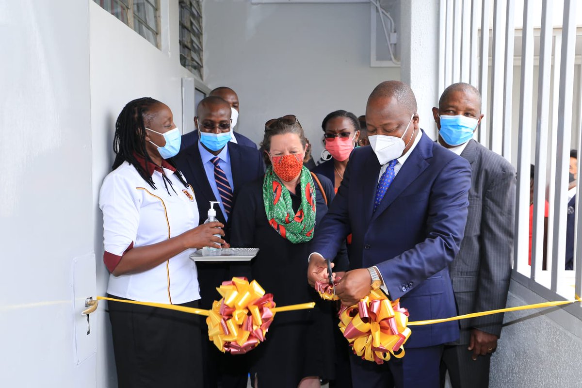 NCKenya's tweet photo. .@MOH_Kenya CS Mutahi Kagwe today launched the English Language Training Programme at @Kmtc_official to prepare immigrating health workers. Among those in attendance were Deputy British🇬🇧HC to Kenya🇰🇪 @JosephineGauld, @NCKenya Chairperson @DrENdirangu &amp; Registrar/CEO @EdnaTallam https://t.co/mTtwoGk9xF