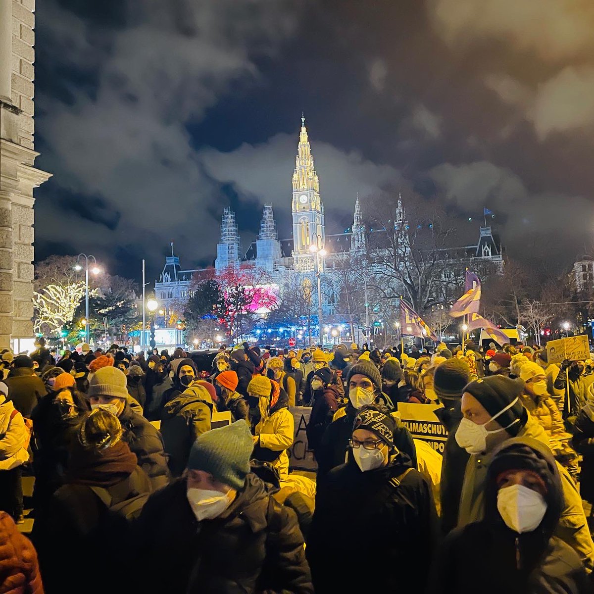 gruenewien's tweet image. Ein starkes Lebenszeichen der Klimabewegung. #LobauBleibt