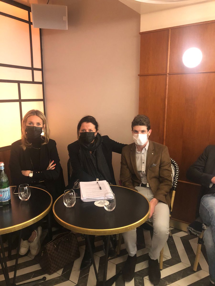 CgennaroSaint's tweet photo. Notre comité de soutien et les femmes avec @vpecresse dans le 31 vous attendent ! 

Venez rejoindre les élus et les membres de la société civile qui s’engagent pour préparer le prochain quinquennat ! 

👉 Pour s’inscrire : https://t.co/QpfrR1PILj
#Pecresse2022 🚀 https://t.co/XoyZ9uRe8I