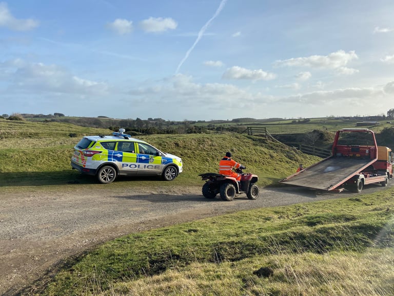 DurhamPolice's tweet photo. 💪When you have the audacity to try to steal a quad bike in broad daylight, expect our rural communities to fight back!

2⃣ men in cells and quad bike recovered thanks to info from #Ruralwatch #Teesdale today!
 
Full story👉https://t.co/TCkJprjsXF
@RuralCops @NFUDurham @DurhamRPU https://t.co/ekVkXSuWSu