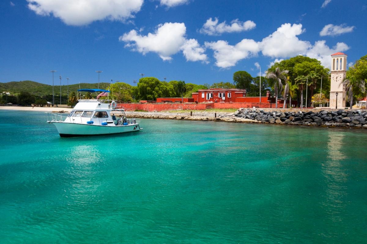 KTravelsource's tweet image. 2021 WAS A BANNER YEAR FOR THE U.S. VIRGIN ISLANDS! (January 26, 2022) READ MORE: usviupdate.com/2022/01/2021-w… #USVI #travel #tourism #Caribbean #vacation #escape #getaway #virginIslands #visitusvi