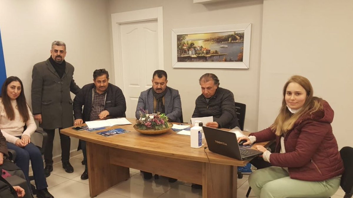Deva Partisi Sincan İlçe Başkanlığı (@devasincan) on Twitter photo Demokrasi ve Atılım Partisi Sincan İlçe Başkanlığı olarak ilçe başkanımız Halil Aslan riyasetinde ilçe yürütme kurulu toplantımızı gerçekleştirdik.
<a href="/alibabacan/">Ali Babacan</a> <a href="/aliguven_06/">Ali Güven</a>
<a href="/halilaslan06/">Halil Aslan</a> <a href="/DevaSincan/">Deva Partisi Sincan İlçe Başkanlığı</a> Demokrasi ve Atılım Partisi Sincan İlçe Başkanlığı olarak ilçe başkanımız Halil Aslan riyasetinde ilçe yürütme kurulu toplantımızı gerçekleştirdik.
<a href="/alibabacan/">Ali Babacan</a> <a href="/aliguven_06/">Ali Güven</a>
<a href="/halilaslan06/">Halil Aslan</a> <a href="/DevaSincan/">Deva Partisi Sincan İlçe Başkanlığı</a>