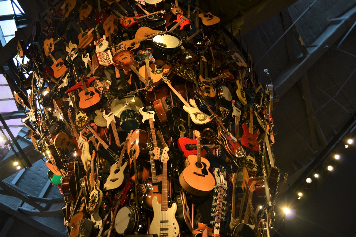 I live in Seattle, but plan to check into one of 60+ #hotels participating in #SeattleMuseumMonth so I get a guest pass offering half-off 30+ #museum + #zoo visits, including <a href="/MoPOP/">MOPOP</a> .  ow.ly/cmK730s9juK  
#Travel #Art #History #Museums #VisitSeattle <a href="/VisitSeattle/">Seattle</a>