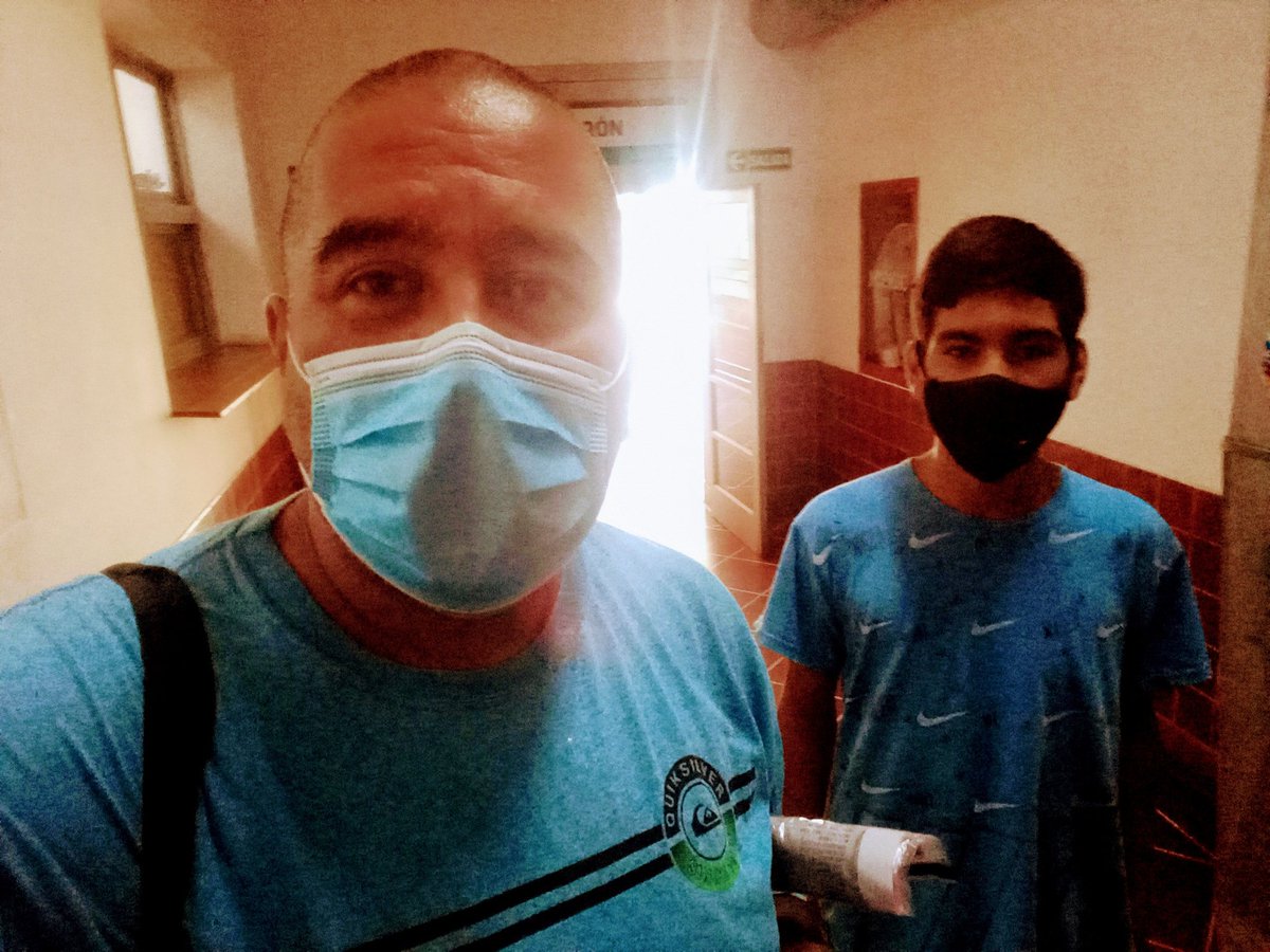 FabianAlfaro1's tweet image. Comenzando el día martes 👌

#Gestionando con la compañía de Joaquin Alfaro en Ministerio de Salud .

☑️ #presentando Los pedidos de los vecinos que visite en mis caminatas diarias por los barrios de Anisacate .

#Gracias_por_la_confianza
#desde_humilde_lugar