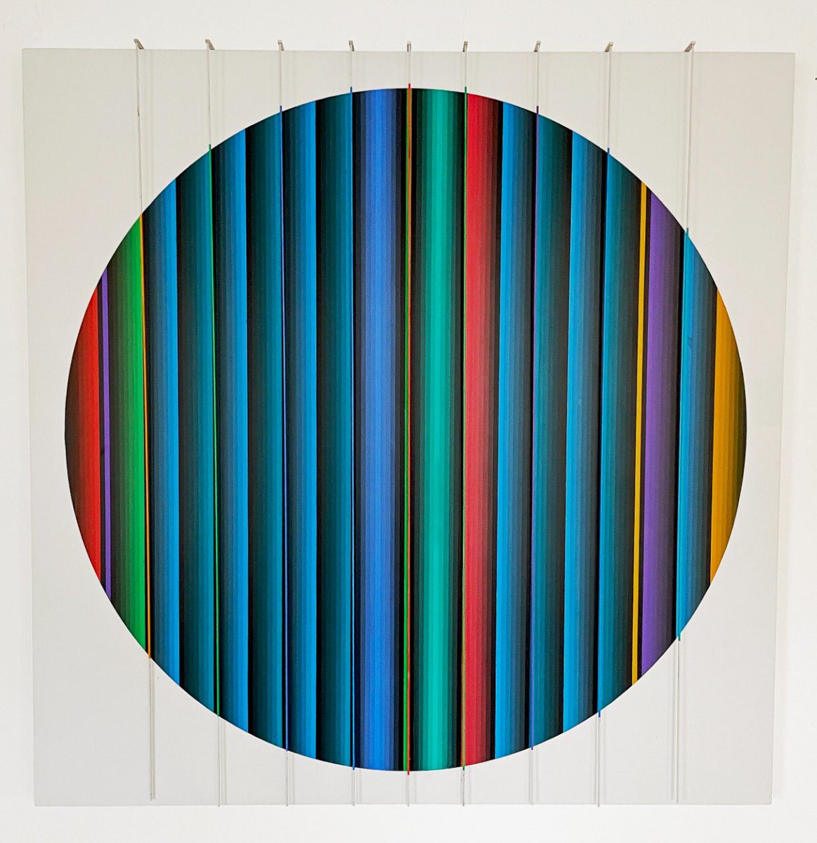 Artwork: Dario Perez Flores, Prochromatique 1133, 100 x 100 x 5 cm, acrylic on canvas stretched on wood and vertical rods.

#art #artsy #artnet #artnews #kineticart #opart #contemporaryart