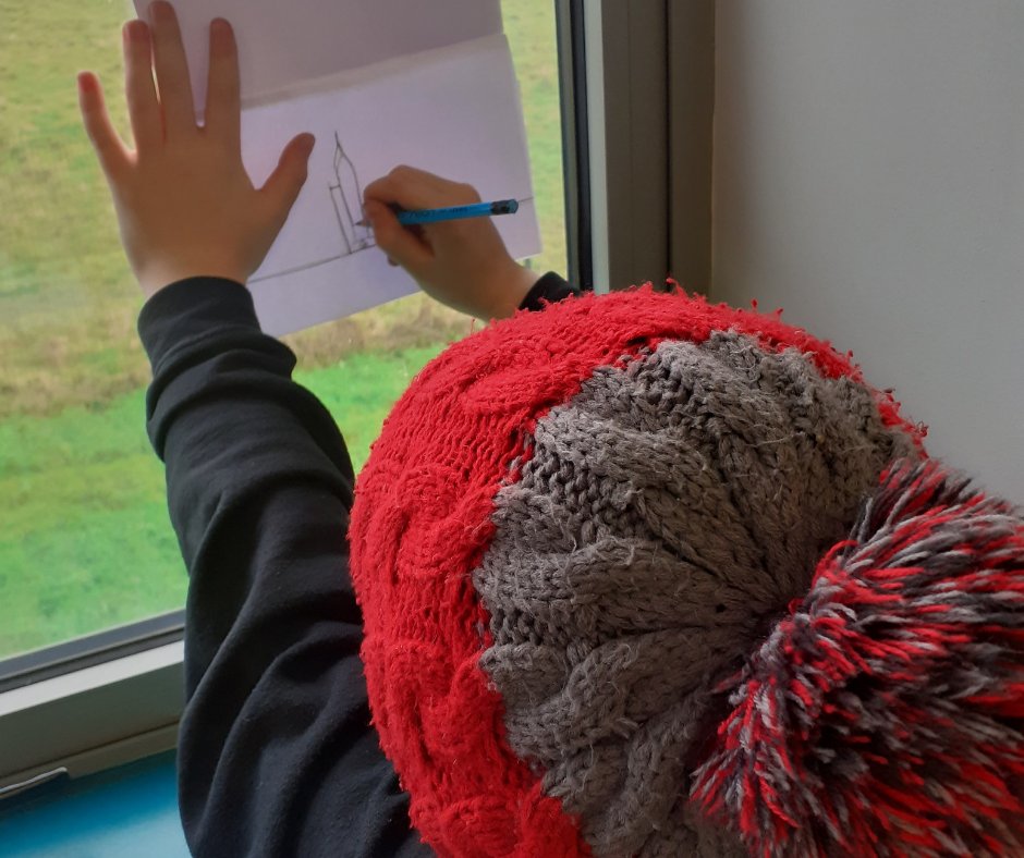 FirstCut1's tweet photo. Another great week of illustration with tutor Belinda Walsh as part of Scribblemore Flipfest 2022.
This time it was students from @MidletonCollege & @EtnsMidleton making stop-motion creations.
Films made at the workshops will be screened at #FirstCutFilmFest from 9-12 Mar 2022 https://t.co/oW3via9WTt