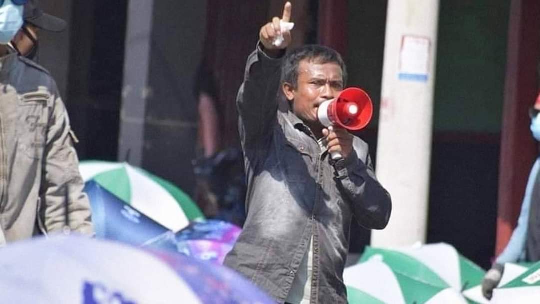 Save Myanmar (@savemm99) on Twitter photo 38yos Ko Htun Oo,a protest leader in Dawei, was sentenced by Junta's Court to 26 years in prison on seven counts in Tanitharyi Division on January 31 Reportedly. He was also charged with other 2 charges and will continue to face trial. #FckTheLaw #2022Feb1Coup <a href="/aapp_burma/">AAPP (Burma)</a> 38yos Ko Htun Oo,a protest leader in Dawei, was sentenced by Junta's Court to 26 years in prison on seven counts in Tanitharyi Division on January 31 Reportedly. He was also charged with other 2 charges and will continue to face trial. #FckTheLaw #2022Feb1Coup <a href="/aapp_burma/">AAPP (Burma)</a>