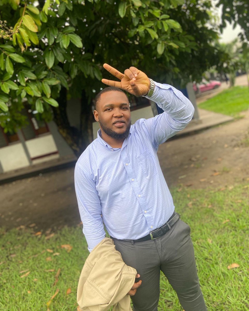 KasembeMarcus's tweet photo. La paix ☮️
L’unique et la véritable c’est ce que nous rêvons d’instaurer. Quitter l’Etat de fait et construire celui de Droit.
#Objectif2028
#CongoFautEbonga https://t.co/L2ivgVk9yo