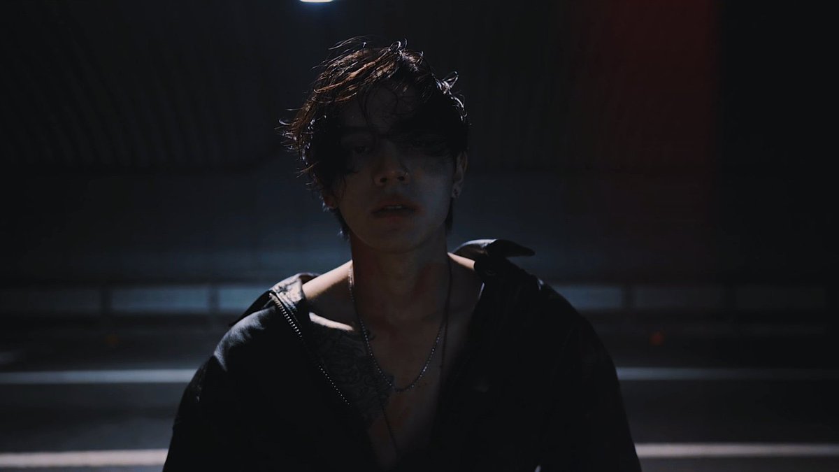 Dpr lan don t go insane. Dpr lan so beautiful. Drp ian певец. Dpr ian обои на рабочий стол. Dpr lan so beautiful.