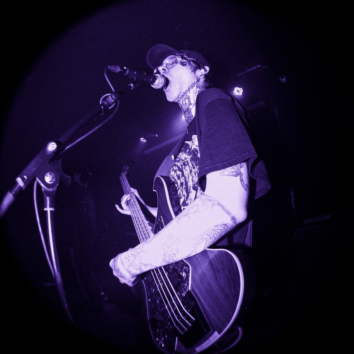 tour was incredible thanks to everyone who came through, we’ll be taking a break from shows now to focus on the album

📸: Iridescence Media