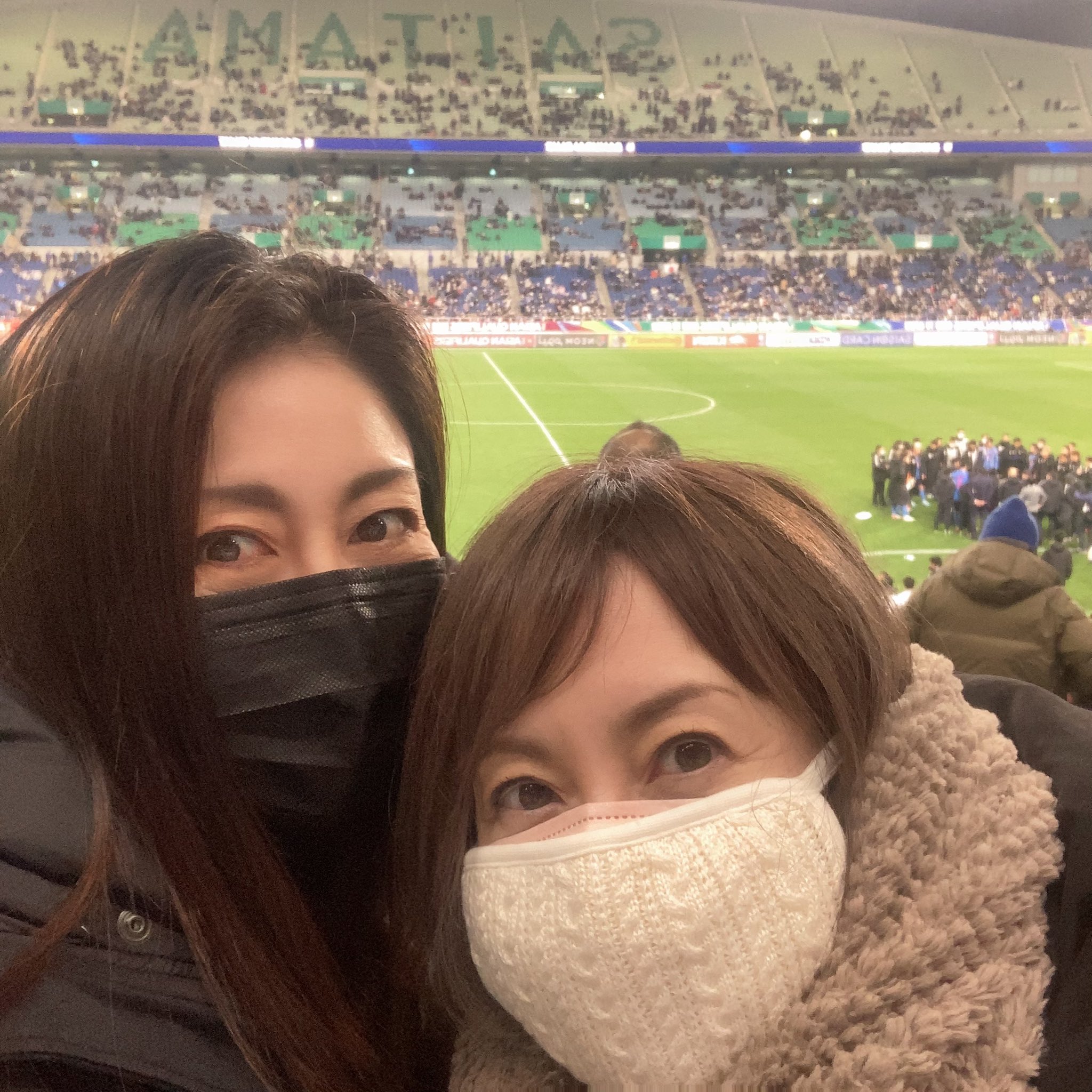 岡元あつこ 今日は 高尾晶子 ちゃんと埼玉スタジアム 気持ちいい試合 最高です T Co Okbusq6rim Twitter