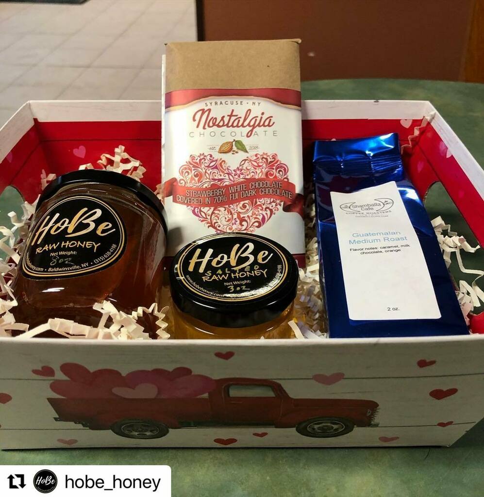 #Repost @hobe_honey with <a href="/make_repost/">Repost for Instagram</a>
・・・
Here’s something different and delicious for your Valentine…is your sweetheart sweet and spicy?  Try the HoBe hot pepper honey.  Is your sweetheart sweet and salty?  Try HoBe salted honey.  Keep it local with… instagr.am/p/CZcCZS3OOT1/