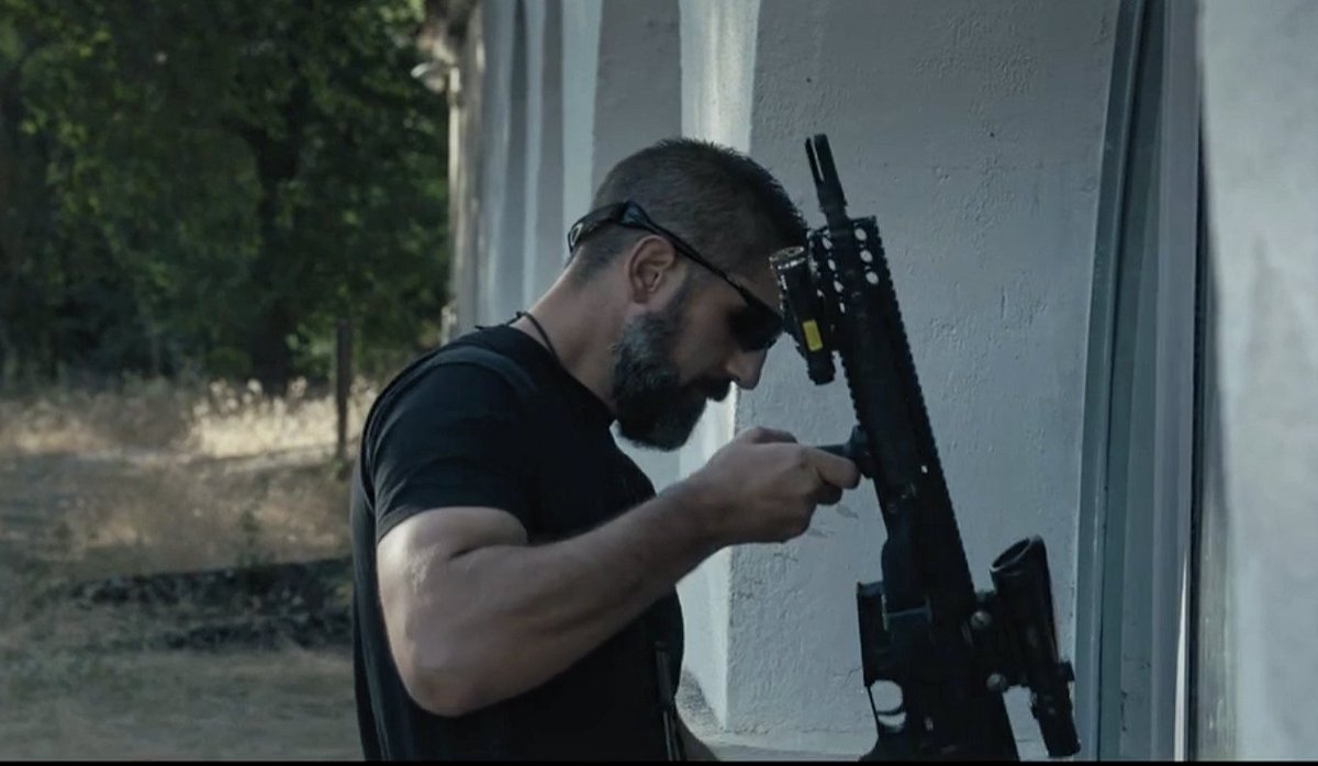 tacticalporn's tweet image. El inspector Pelayo y su LMT de 7.62 con:

- Trijicon ACOG 3,5x35
- Rheinmetall Vario-Ray
- Bocacha Surefire WARCOMP 

🇪🇸#GEO #PoliciaNacional #TacticalUnit