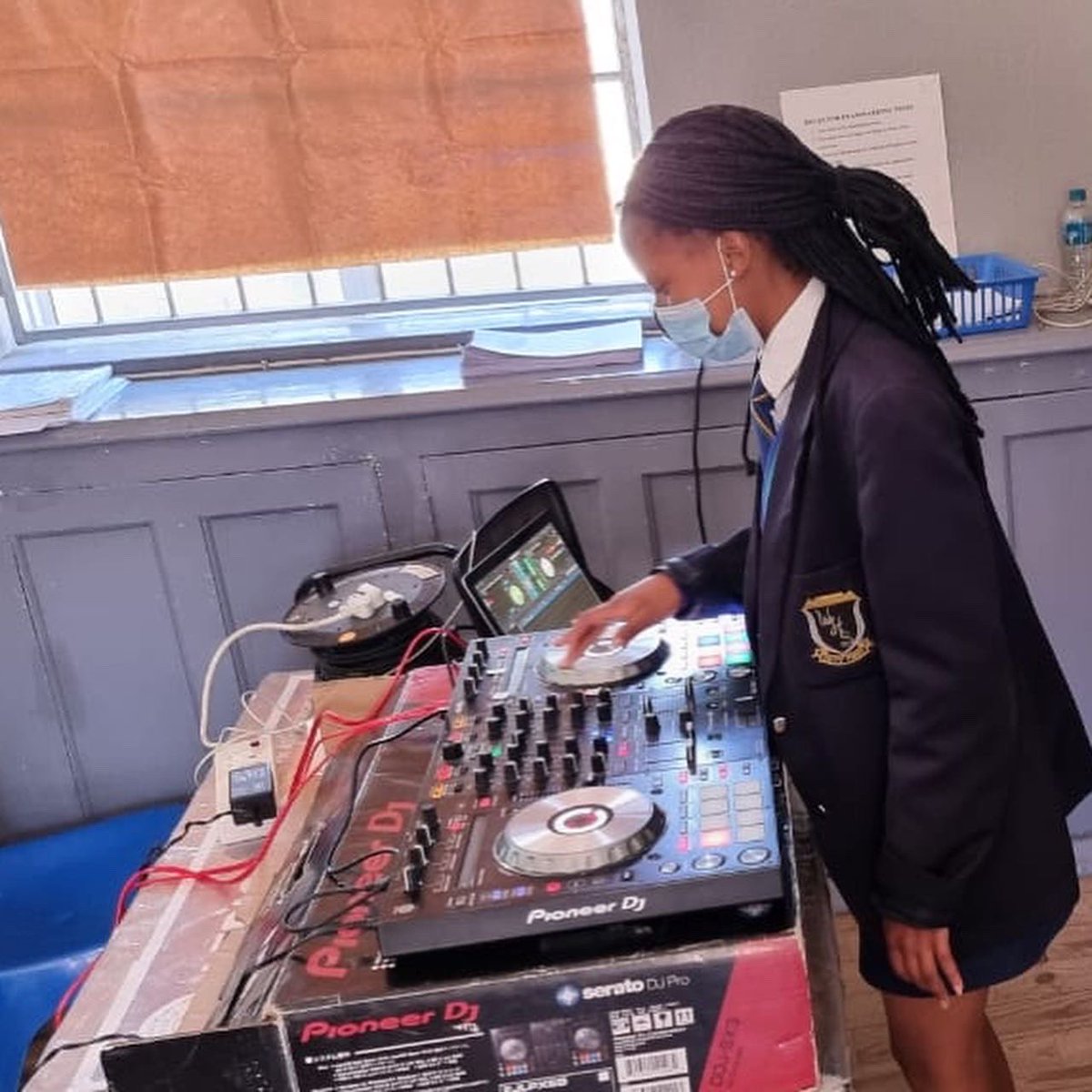 HealtheHoodZA's tweet image. Let’s DJ! #dj #scratching #learntodj #sharing #healthehoodproject #changingmindschangesaction