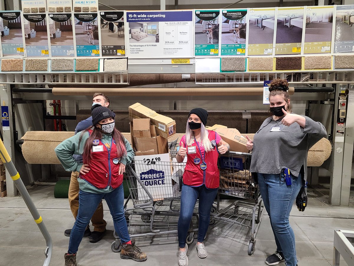 Ray10Ward's tweet photo. Laying the ground work at 2223 power pack down in flooring today!! #R7cardboardchallenge #D873Pride #2223Team @SMechanicsburg @JHoffmann2207 @DamonBennettR7 https://t.co/CZZzl2i2kl