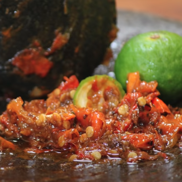 Apa masakan Khas BALI yang kamu kangenin?
Ini adalah salah satu sambal khas Bali yang wajib kamu coba! Cocok banget buat dimakan pake ikan bakar!
cc: <a href="/alvin_kapau/">Alvin</a> &amp; <a href="/ChefBloem/">Henry Alexie Bloem</a>

Resep dan video cara membuat, cek di sini >>> youtu.be/g505zRyD7g8