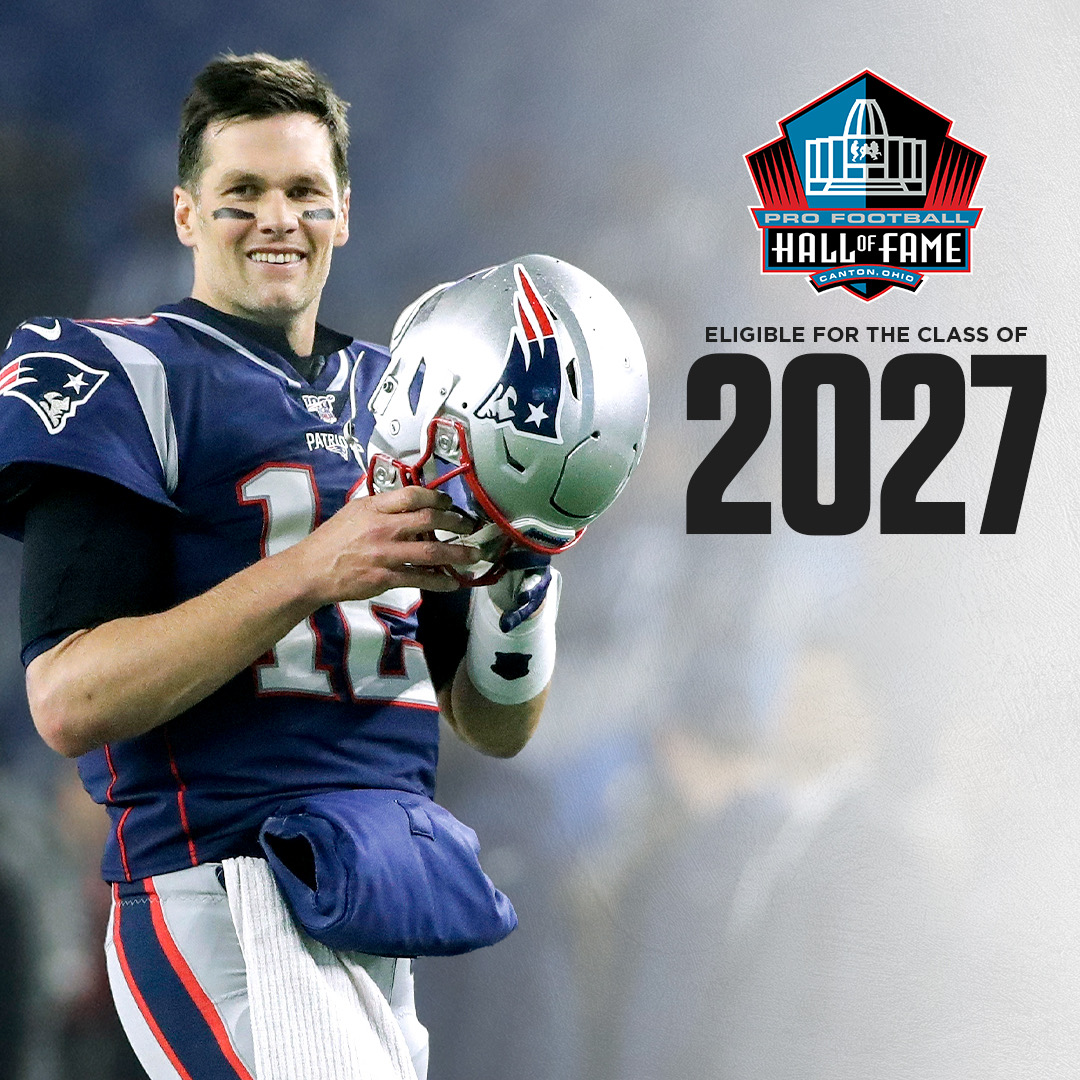 ProFootballHOF's tweet image. With the news of @TomBrady's retirement today, he would first be eligible for the Hall of Fame in 2027.

@Patriots | @Buccaneers