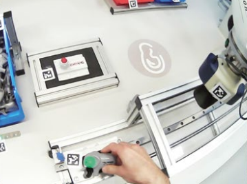 »D²UNA – Data Driven User Needs Assessments«
ist ein Projekt bei dem wir Unternehmen bei der Konzeption, Evaluation und Realisierung von anspruchsvollen Mensch-Maschine-Interaktionen unterstützen.

Weitere interessante Infos finden Sie unter:
futureworklab.de/de/ideenwelt/D…