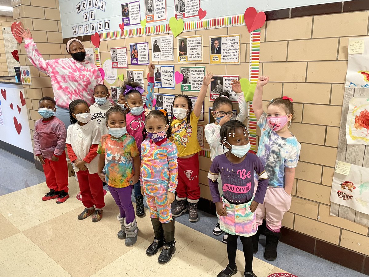 Happy Tie Dye Tuesday!!! #CSW2022 <a href="/NE_BronxADNY/">NE_BronxADNY</a> <a href="/ArchNY_Schools/">NY Catholic Schools</a> @