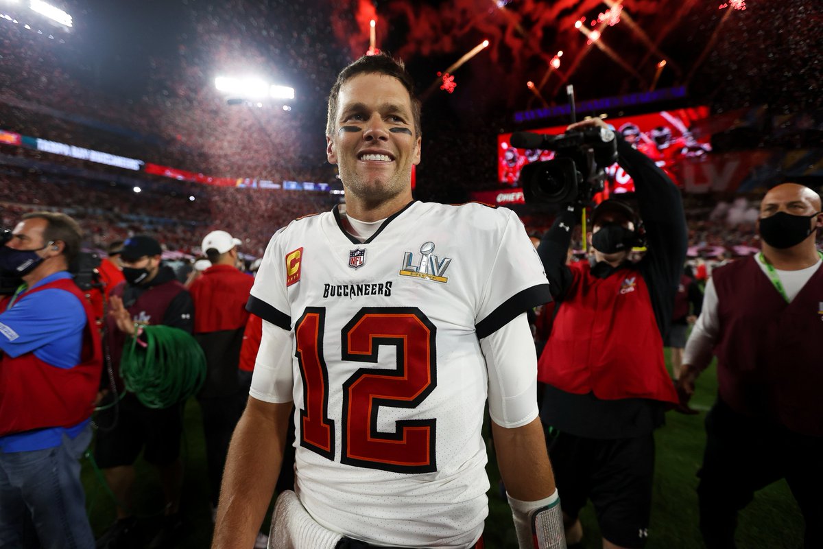 NFLBrasil's tweet image. Você é eterno, Tom Brady.

Jamais esqueceremos tudo que você fez pelo esporte. #ThankYouTom