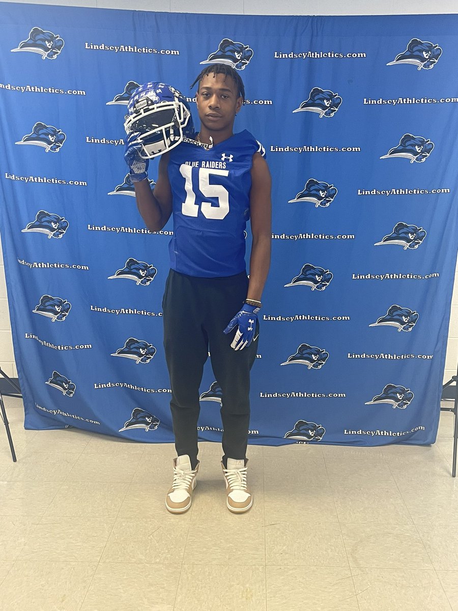 Had a great visit with @_CoachGonzLWC <a href="/LindseyWilson/">LindseyWilson</a> <a href="/JCJetsFootball/">James Clemens Jets Fb</a> <a href="/AL_Recruiting/">AL Recruiting</a> <a href="/AL7AFootball/">Alabama7AFootball</a> <a href="/AlcornStateFB/">Alcorn  Football</a> <a href="/CoachSEllis/">SUMNER ELLIS</a> <a href="/CoachRConrad/">Richard Conrad 🥞</a> <a href="/Coach_Segler/">Kyle Segler</a> <a href="/MaxLilly01/">Max H. Lilly</a> <a href="/JHoll77/">Jake Holland</a> <a href="/Coach_Sears/">Jake Sears</a> <a href="/AaronHinnah/">Aaron Hinnah</a> @CoachBauerSC