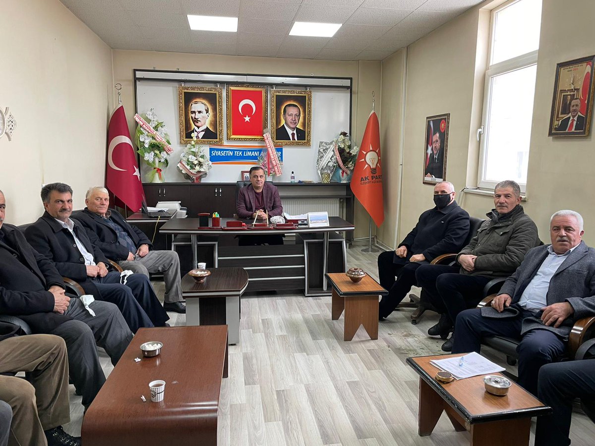 İlçe Başkanımız Sn: <a href="/ErgulTenekeci/">Ergül Tenekeci</a> Başkanlığında <a href="/Akparti/">AK Parti</a> Haftalık İlçe Yönetim Kurulu Toplantımızı  Gerçekleştirdik. <a href="/erkankandemir/">Erkan Kandemir</a> <a href="/metinbulut23/">Metin BULUT</a> <a href="/avhamzadag/">HAMZA DAĞ</a> <a href="/aerdemcantimur/">Abdullah Erdem Cantimur</a>
<a href="/ekremcelebi4/">Ekrem ÇELEBİ 🇹🇷</a> <a href="/haliloz04/">HALİL ÖZYOLCU</a>