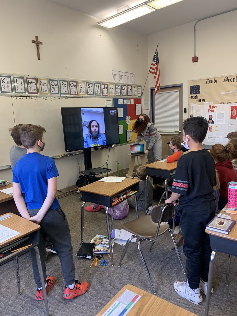 stbernardtigers's tweet photo. 4th graders study famous Nebraskans, and Terrence did his research on @NilesP_ who was kind of enough to chat with our students today about his life and career! Thanks, ✨Coach✨ Paul! We’ll see you on the sidelines this fall! https://t.co/lCXxIBThrb