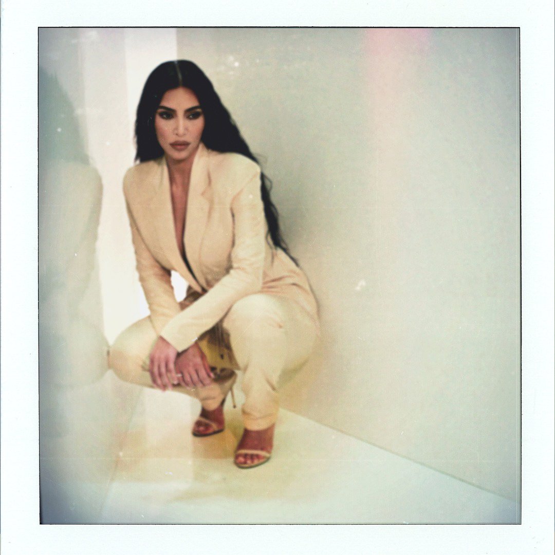 kardashianshulu's tweet photo. k i m   k a r d a s h i a n 🤍

@KimKardashian  #TheKardashians https://t.co/GrTD996MeM