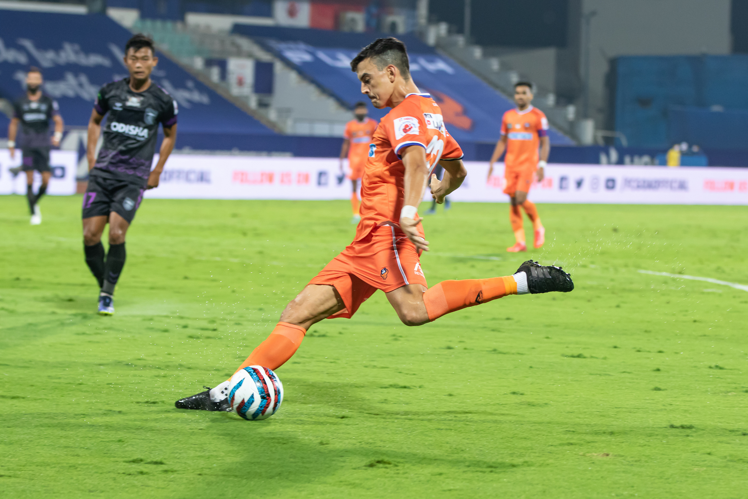 FCG vs OFC: Romario Jesuraj's late strike helps FC Goa to come from behind to hold Odisha FC in a close encounter