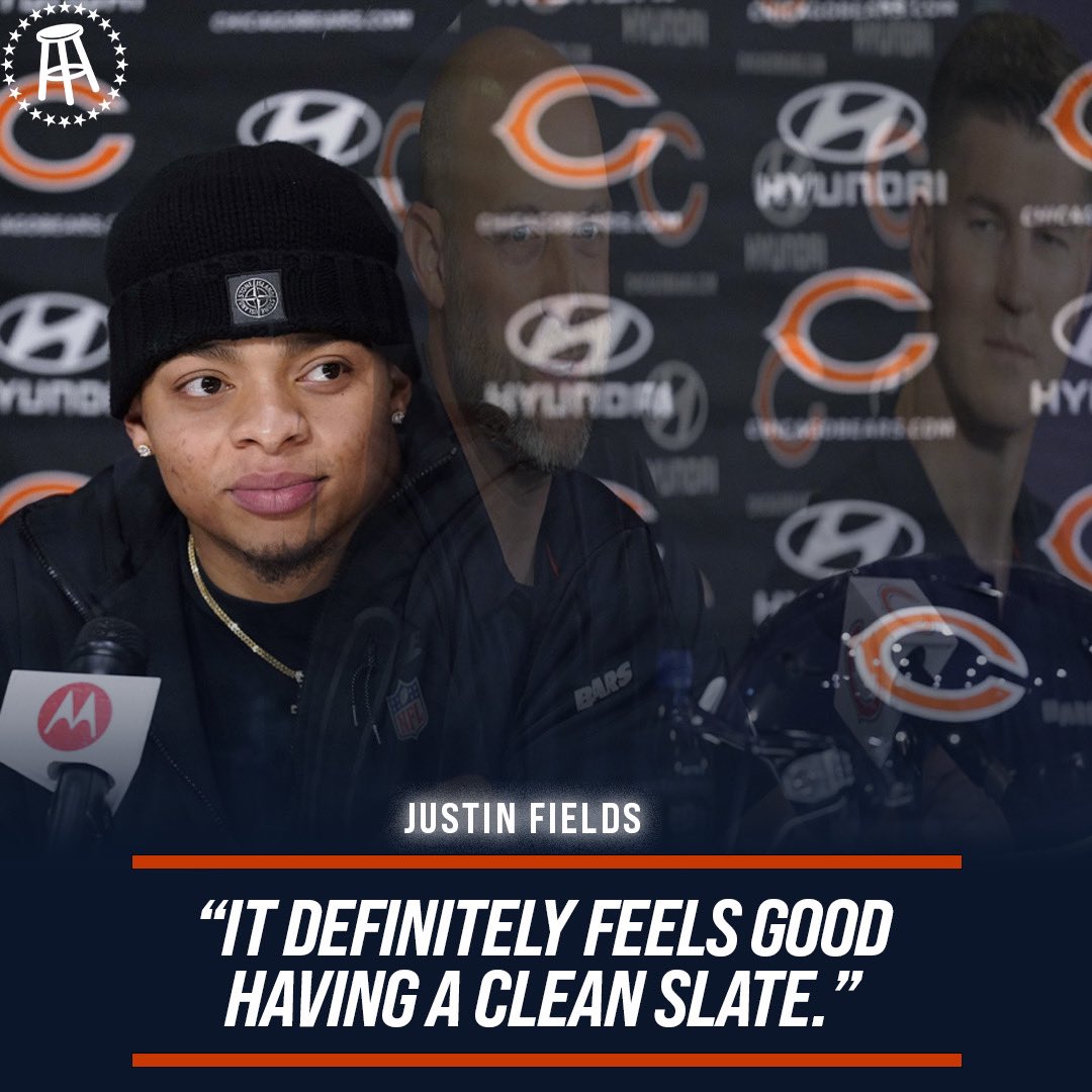 barstoolchicago's tweet photo. Translation: GOOD RIDDANCE https://t.co/4wEHE3pBOI