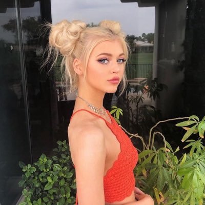 I'm a mixture of my mom (<a href="/BadElenaGilbert/">🩸Elena Marie Patrova🩸</a>)  and dad (@DamonBigbrother) but where I got the blonde hair from I don't know