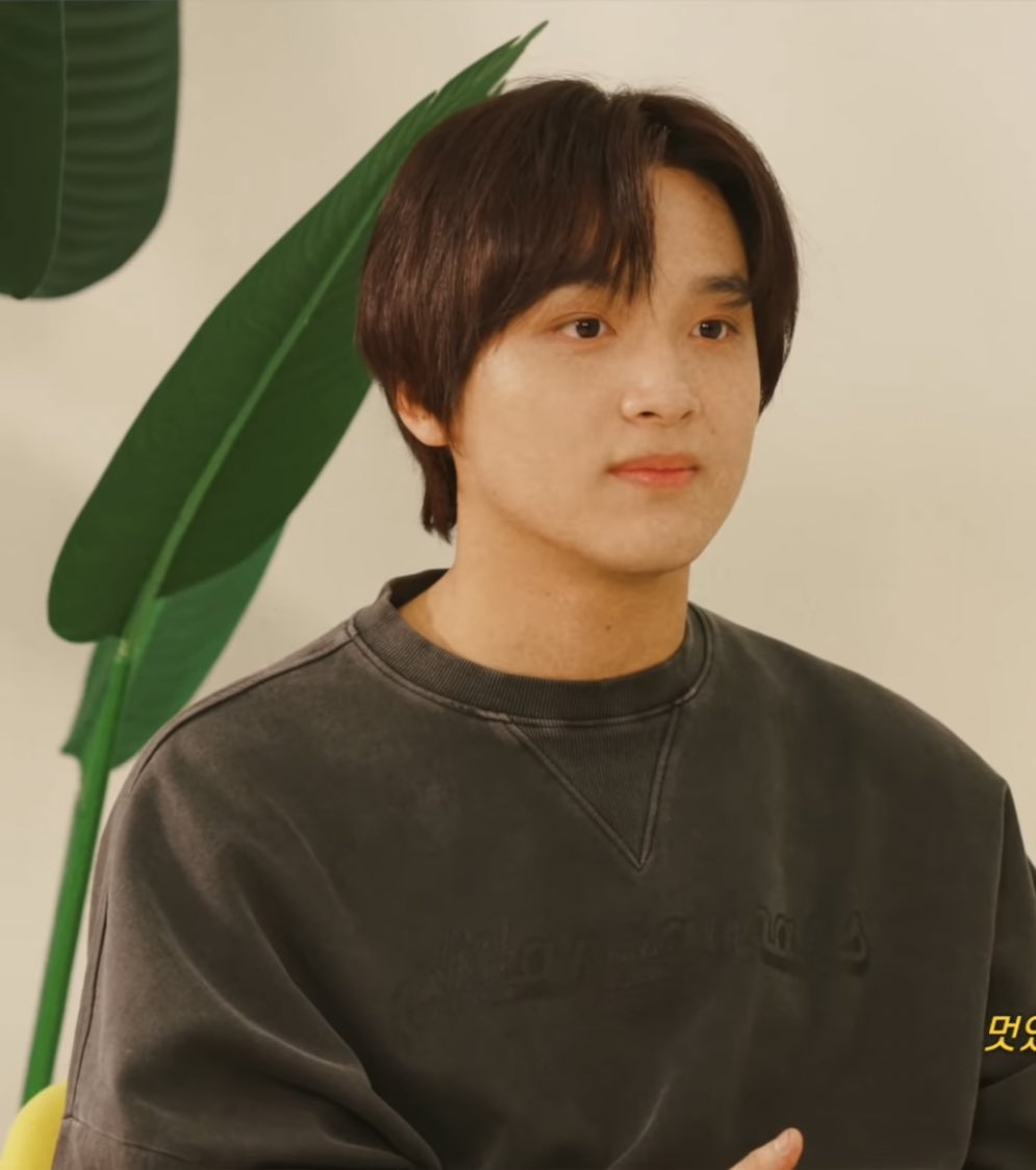 Haechan_Closet's tweet photo. 해찬 HAECHAN 
MANIAMASS KNIGHT LT
판매가 69,000원
#해찬이의옷장 https://t.co/evamqL6l7y
