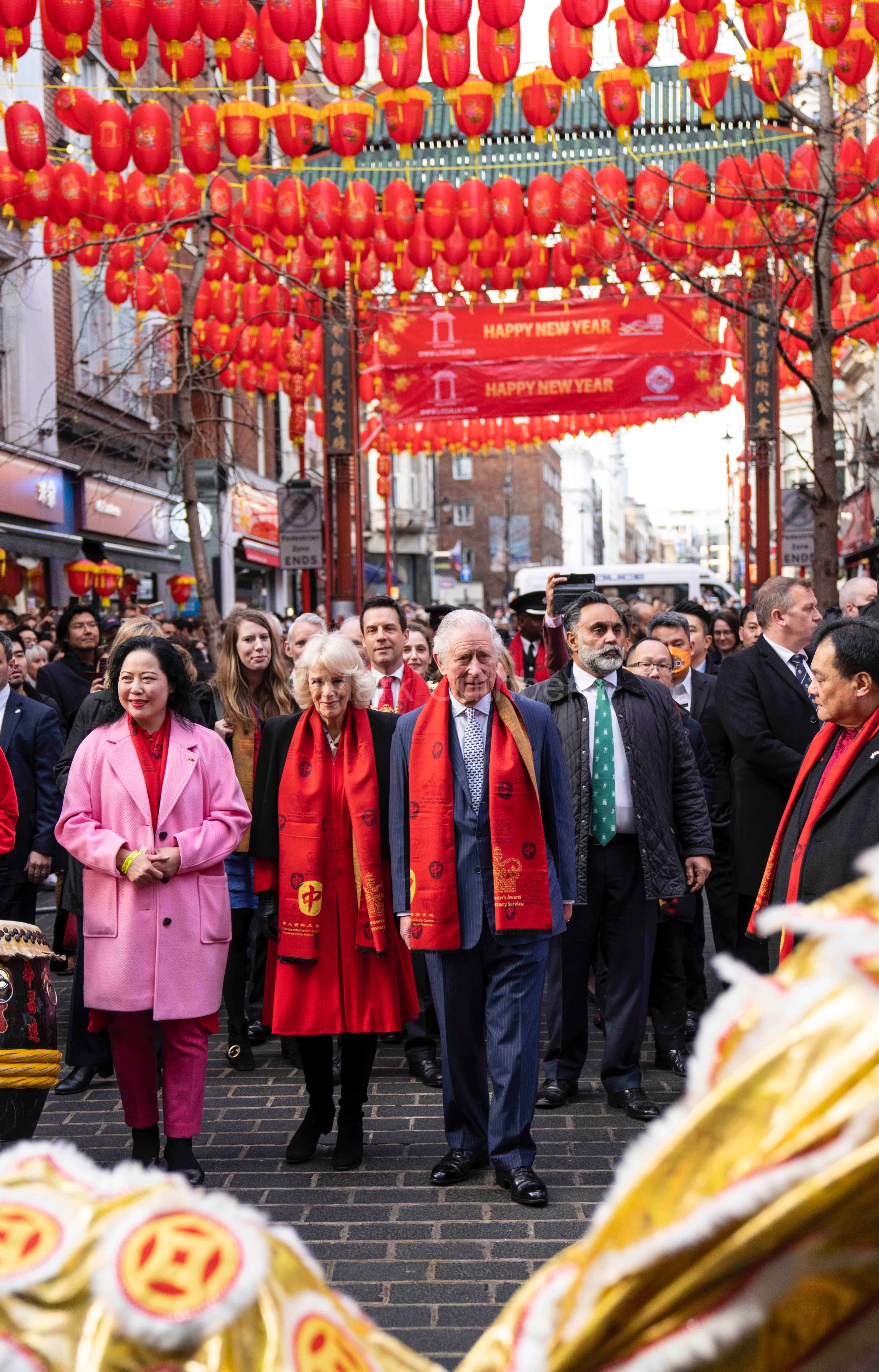 Mark Cuthbert on Twitter: &quot;Prince Charles, Prince of Wales and Camilla, Duchess of Cornwall visit Chinatown on the occasion of the Lunar New Year in London. #royal #princecharles #duchessofcornwall https://t.co/W2Wx8reOe4&quot; / Twitter