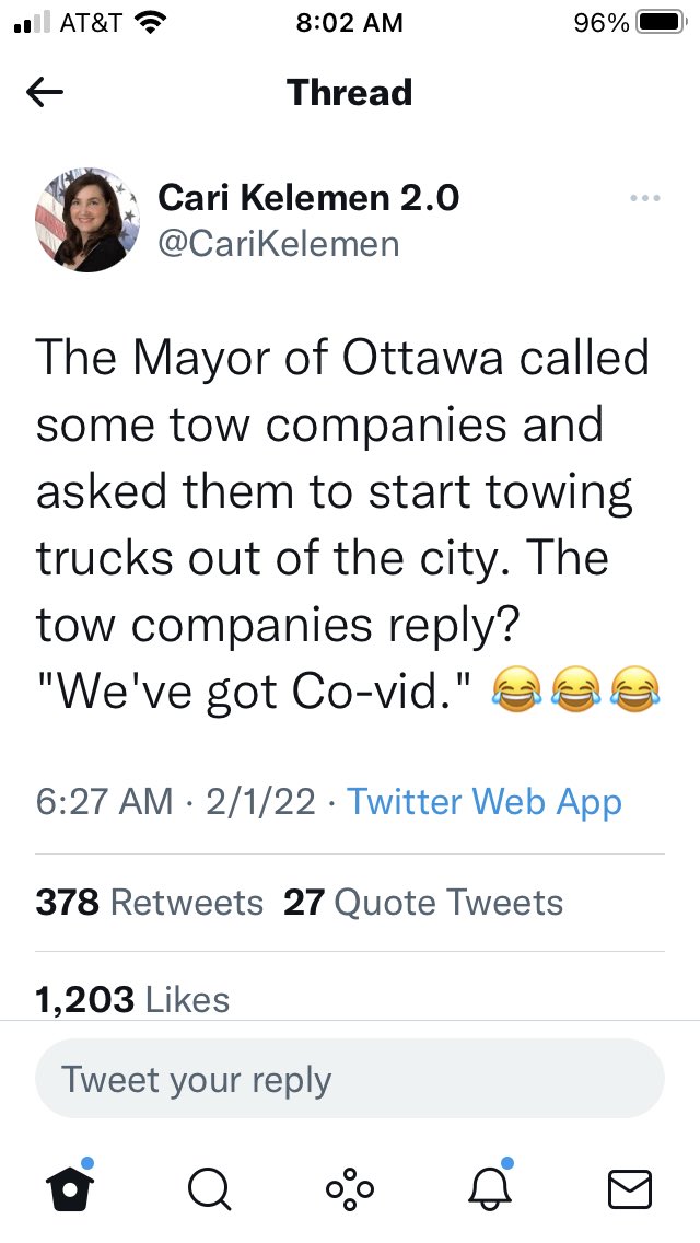 FKheaQPUUAMQwiL?format=jpg&name=medium