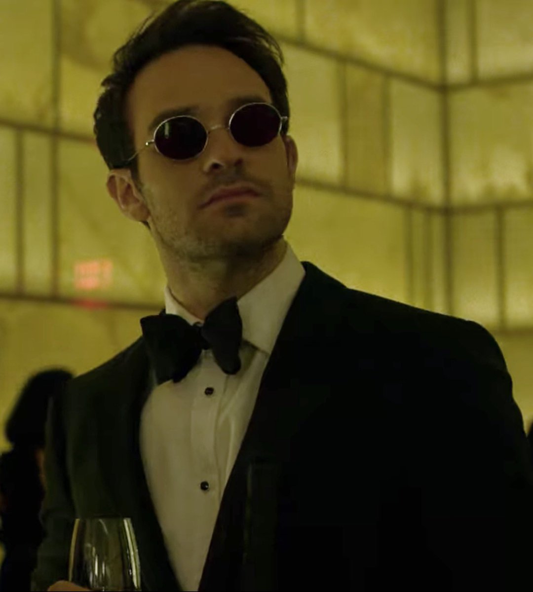 Мэтт мердок. Сорвиголова мёрдок мэттью. Чарли кокс мэтт мердок. Мэтт мердок арт. Мэтт мердок.