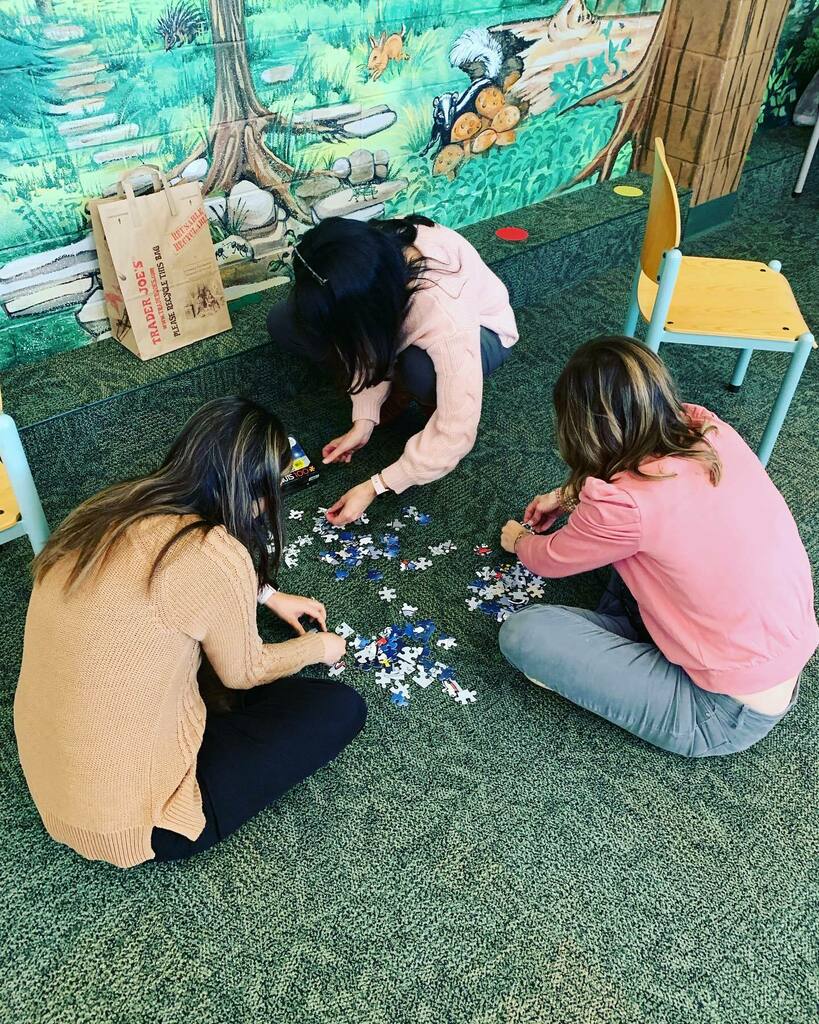 Data day fun! Who will win the puzzle challenge?!? instagr.am/p/CZcJe-nOhqZ/