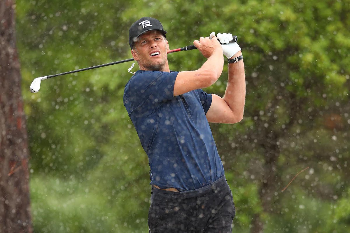 GolfTown's tweet photo. Here's to less Sundays on the gridiron 🏈 & more on the links ⛳️
#ThankYouTom for an unforgettable 22 seasons 🐐
〰️
Moins de temps sur le terrain de football 🏈 , plus de temps sur les links ⛳️ !
#MerciTom pour 22 saisons inoubliables 🐐! https://t.co/VHh3or5CfF