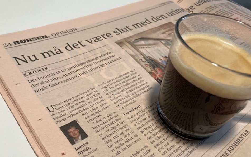 JannickNytoft's tweet photo. Denne festdag er tid til refleksion over, hvad vi bør lære af to år med corona. Som jeg skriver i @borsen, skal vi forhåbentlig aldrig igennem nedlukning, som de sidste tre gange. Men skulle det ske, vil det være rart med et retskrav på kompensation og ikke FT velvilje #dkpol https://t.co/yGAMilYOQz