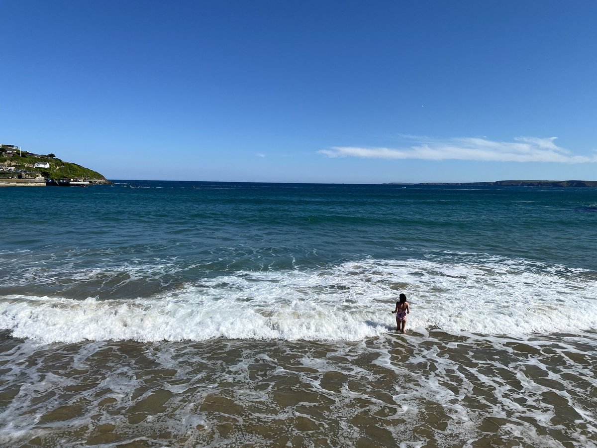 🚨Calling all INTERNATIONAL open water swimmers &amp; teachers?🚨

If we were running level 2 international open water coaching qualifications would you be interested in doing it? If so where in the world are you based? 

#openwatercoach #qualification #education #swimming