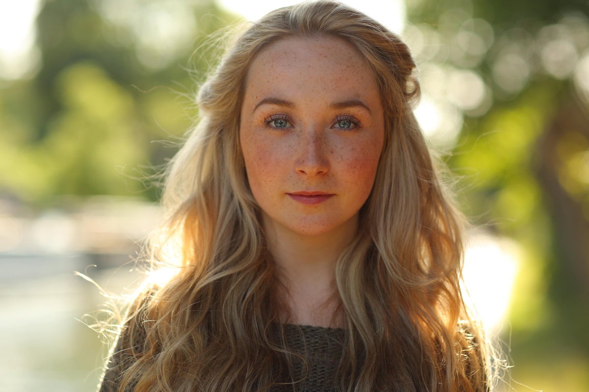 Ronay plays the role of Gee. She is a scholarship student from The Guildford School of Acting, graduated in 2019 and has recently appeared in TV (ITV2's Tell Me Everything, BBC's Motherland), Feature Film (The Laureate) and Theatre (Immersive Theatre Dracula as Lucy Westenra)