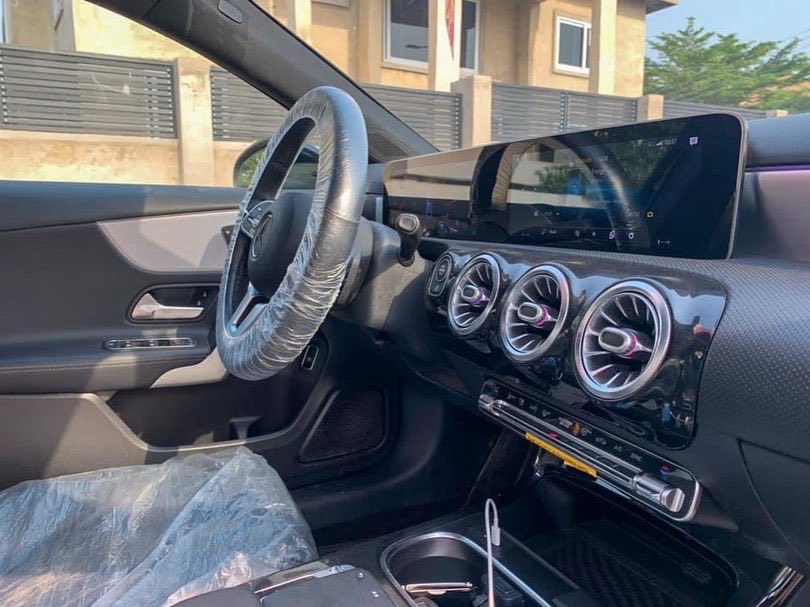 richnans_cars's tweet photo. 🔥MERCEDEZ BENZ A220 4MATIC🔥
2020 Model
Leather Seats 
Sunroof 
Ambient Lighting 
Alloy Wheels 
1640km
2.0ltr
Prize Ghc 325,000 slightly negotiable 
Call/WhatsApp 0574371357

⭐️Purchase and unleash your dream drive⭐️ #carsforsale #forsale #carsghana #mercedesbenz  #richnanscars https://t.co/qs4C4akzgv