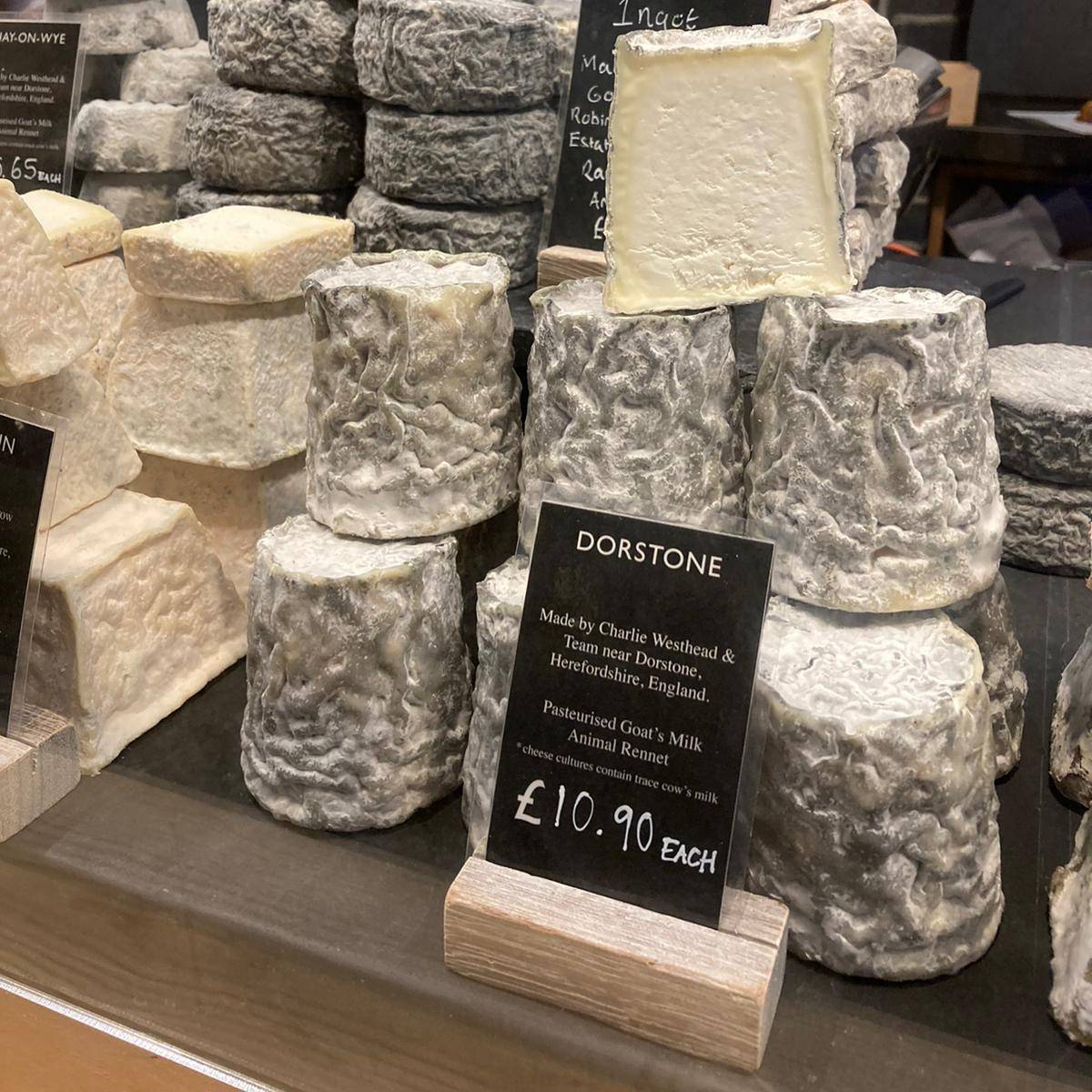 NealsYardDairy's tweet photo. Beautiful soft cheese displays at our Borough Market shop. 
From wrinkly goat's cheeses to blushing, oozing washed rinds, they really do taste as good as they look. https://t.co/brwvlTEByM