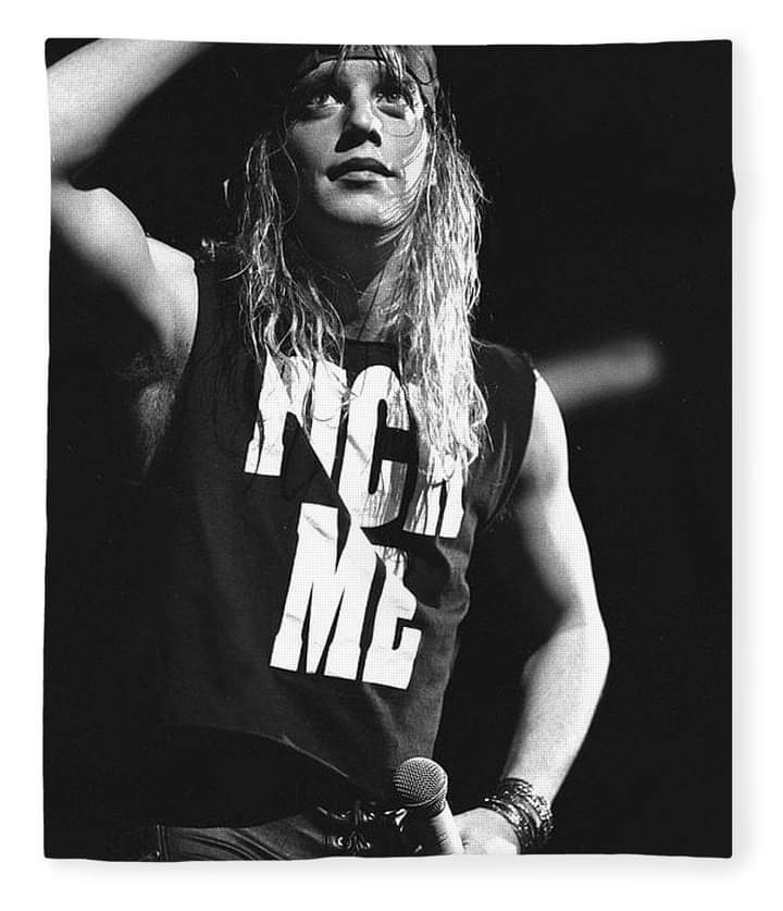 Happy Birthday to the late musician Jani Lane. 