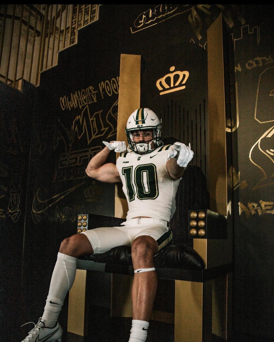 cade_wh1te's tweet photo. 100% committed!!Excited to get to work!! @CharlotteFTBL https://t.co/DZyg7rgPG3