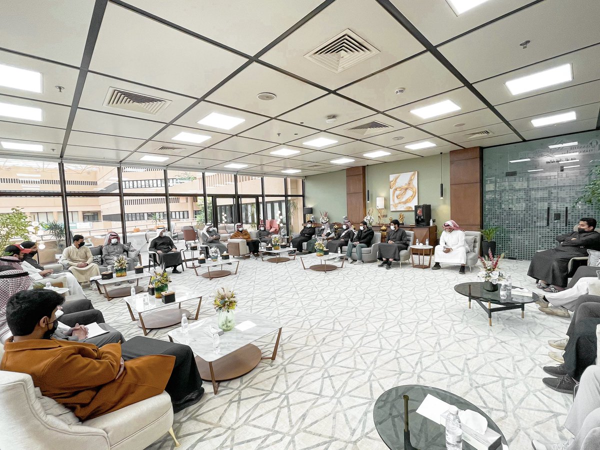 qunsad's tweet image. عقد رؤساء الأندية الطلابية المركزية بـ #جامعة_القصيم اجتماعاً بحضور عميد عمادة شؤون الطلاب الدكتور محمد بن صالح العجلان، وذلك لمناقشة برامج وفعاليات الفصل الدراسي الحالي.