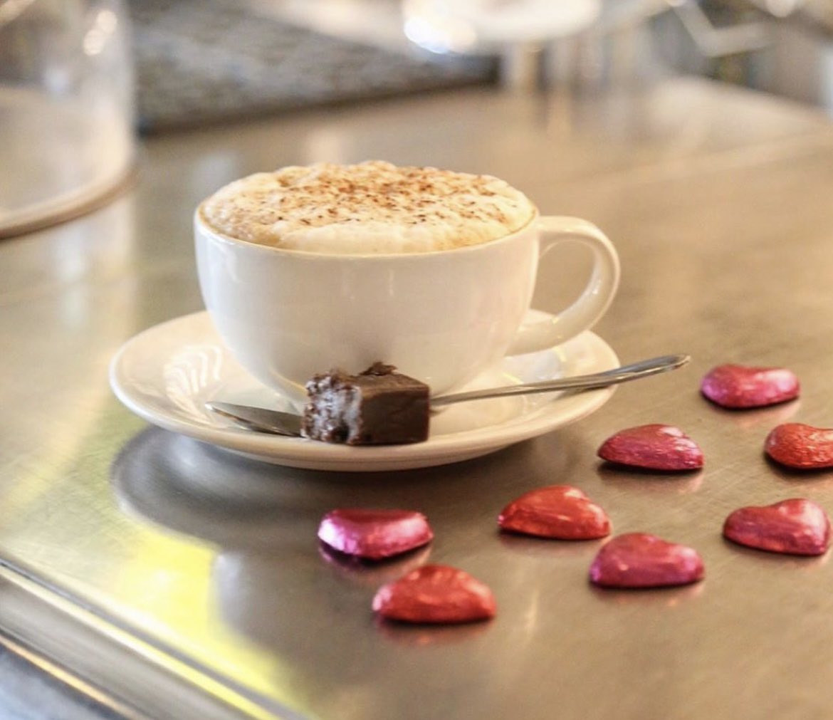 Hello February ♥️ we’ve been waiting for you. It’s time to “Treat your Sweet” at Yardbird for Valentines Day..❤️💋with a three course dinner for £27.50
 6 -10pm.

♥️Friday 11th Feb
♥️Saturday 12th Feb
♥️Monday 14th Feb