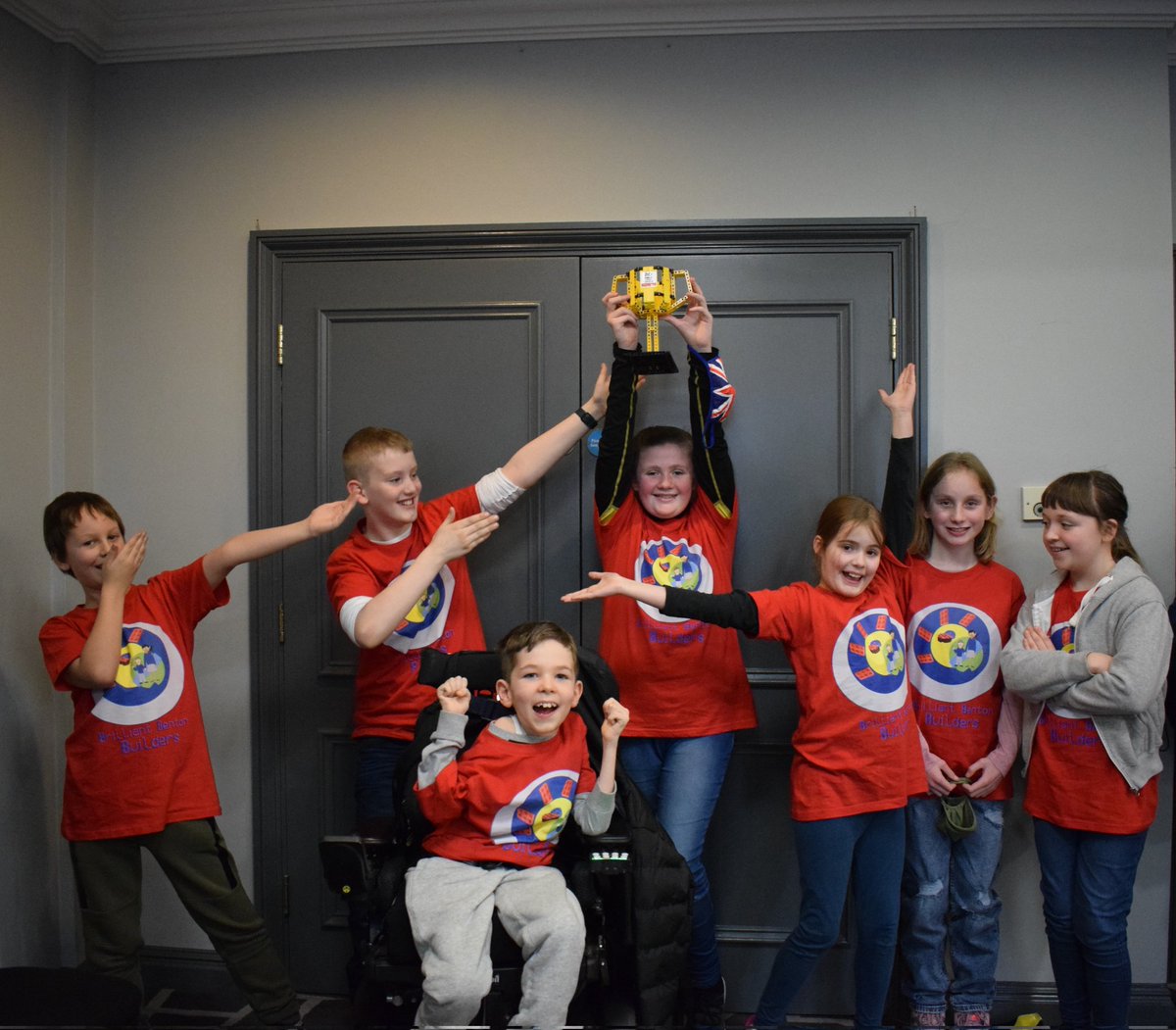 Mrs Allman-Armstrong tweet media